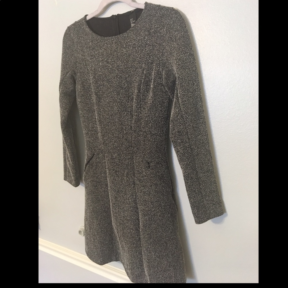 Adorable, fitted, texture dress